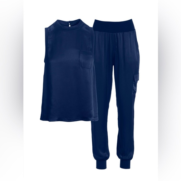 Boston Proper Like NEW Charmeuse Cargo 2Piece Elevated Luxe Lounge Set Small - Picture 4 of 17